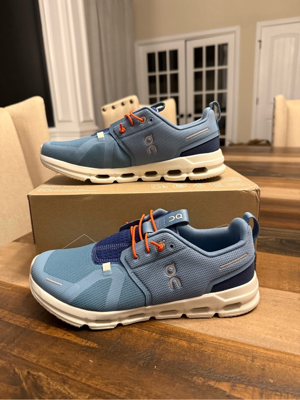 On Cloud Sky Unisex Kids Athletic Mesh Sneaker US 5 Blue EU 37.5 3YD11444350